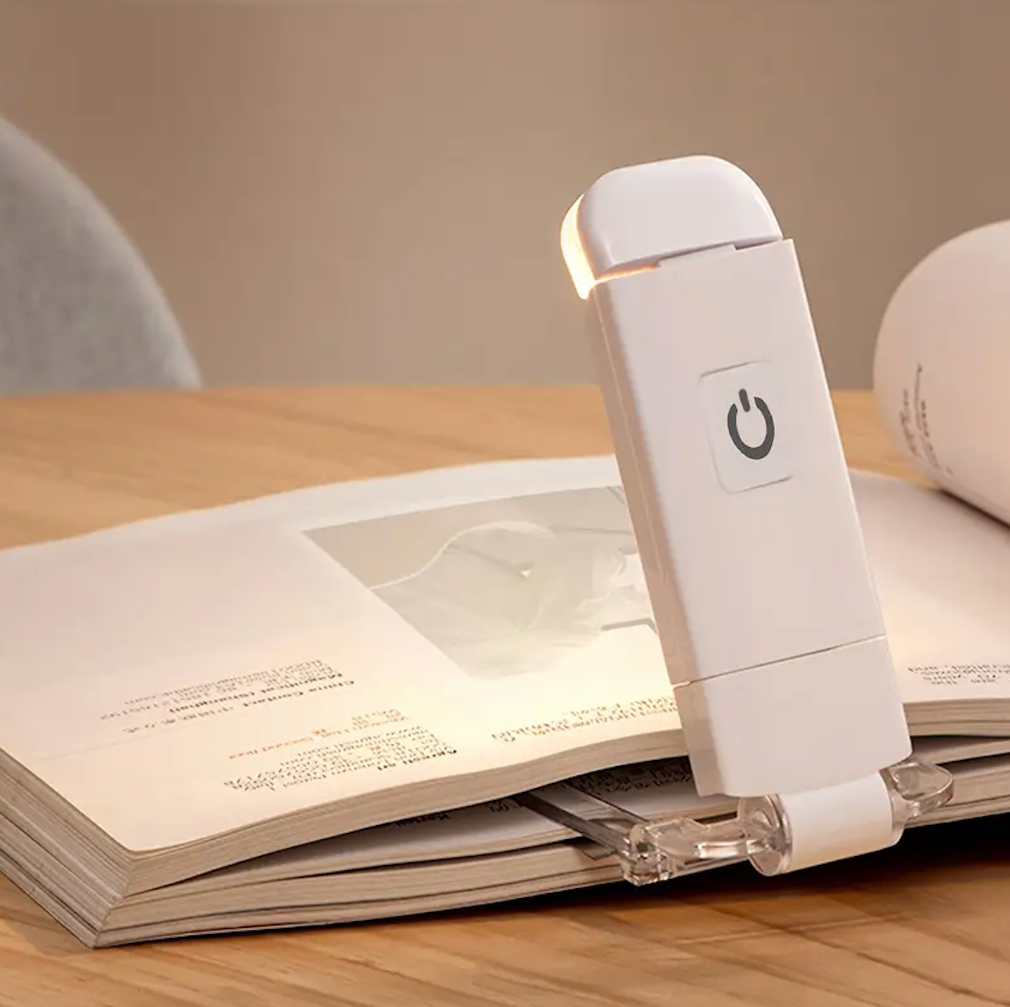 BookGlow™ - Lees moeiteloos, zelfs in het donker!